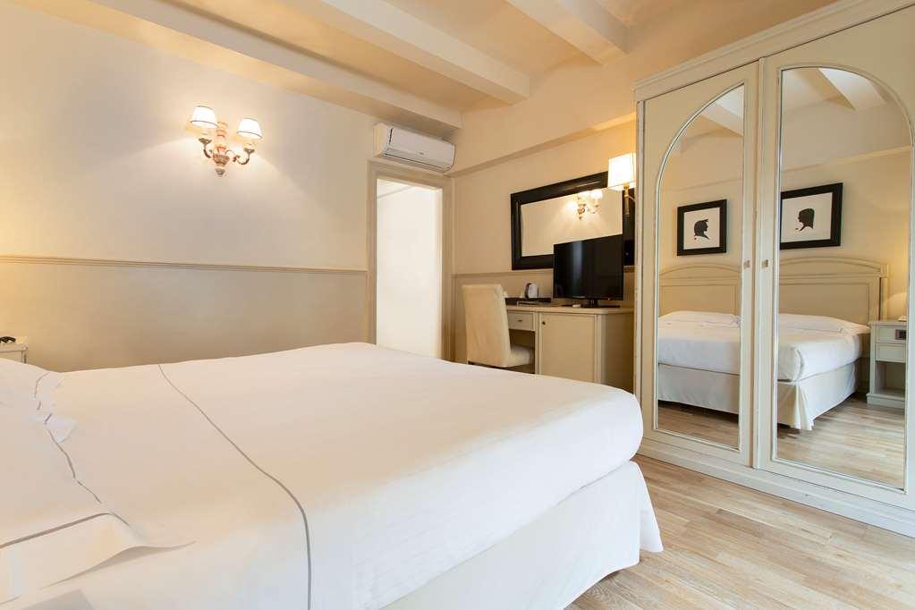 Hotel Grand Cavour 4*