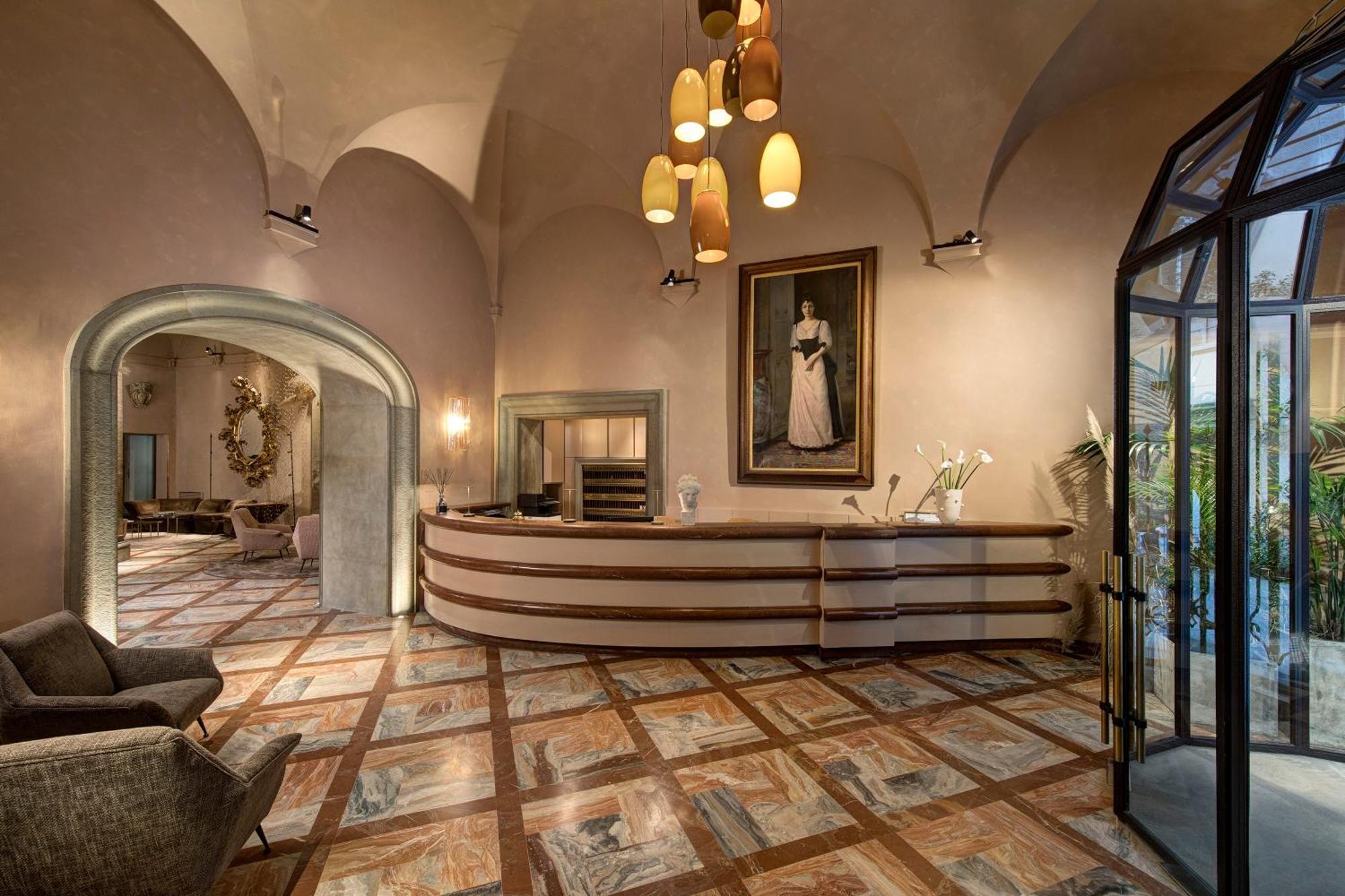 Grand Cavour 4*
